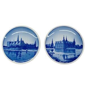 Royal Copenhagen Collector Mini Plates Delft Blue Wall Decor Denmark 3" set of 2